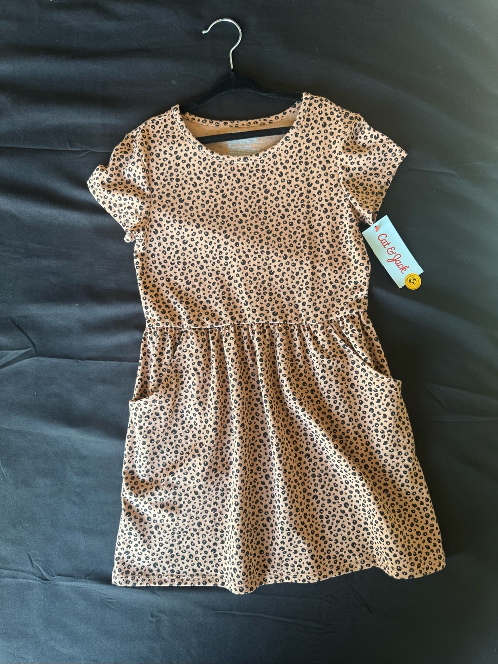 NWT Cat & Jack Girls Short Sleeve Pocket Dress Caramel Leopard Print S (6/7)